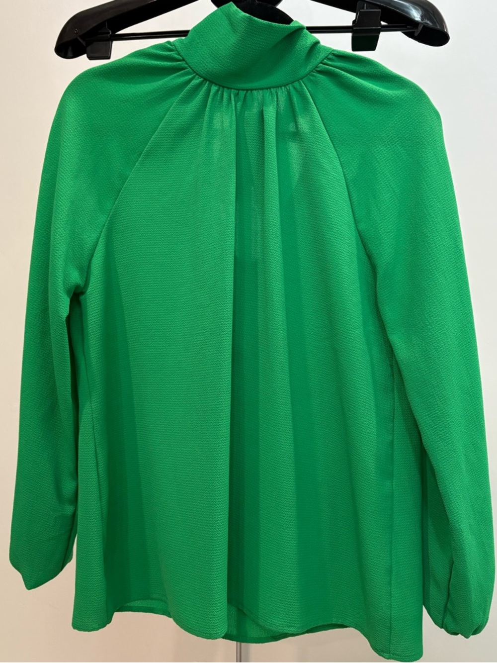 Green Mock Neck Long Sleeve Blouse